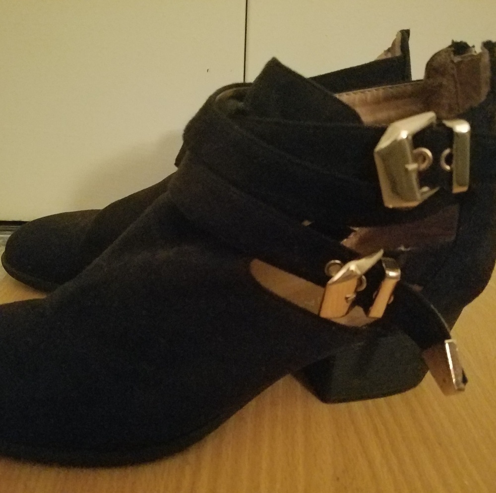 Forever 21 shoes